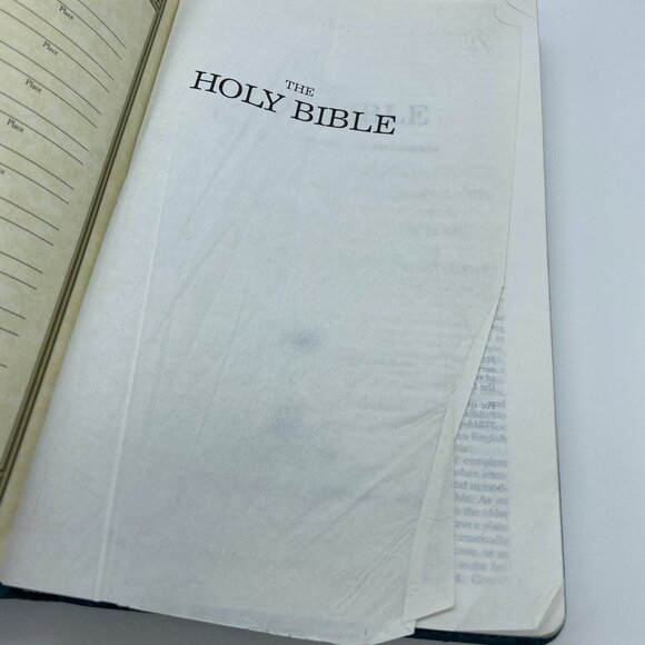 Holy Bible New King James Version 1990 Softcover Fair Condition Teal Green - Picture 6 of 16